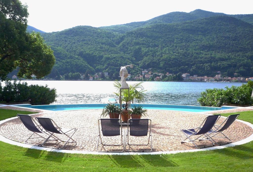 Residence Ville Lago Lugano Porto Ceresio Exterior foto
