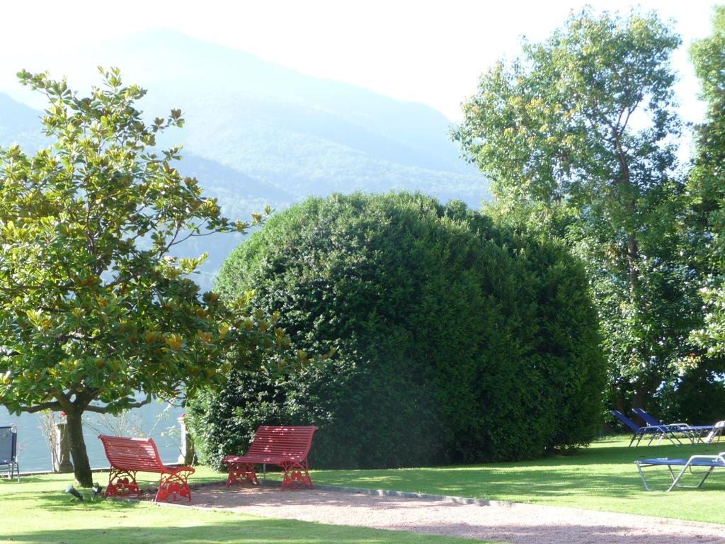 Residence Ville Lago Lugano Porto Ceresio Exterior foto