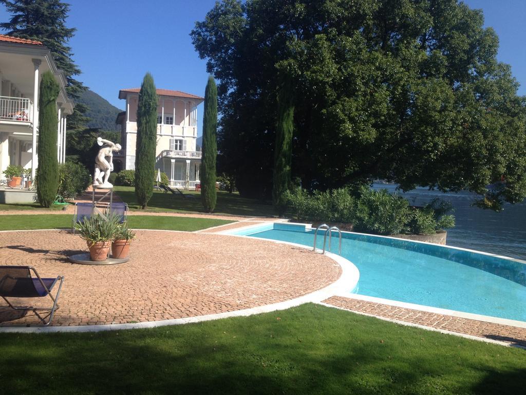 Residence Ville Lago Lugano Porto Ceresio Exterior foto